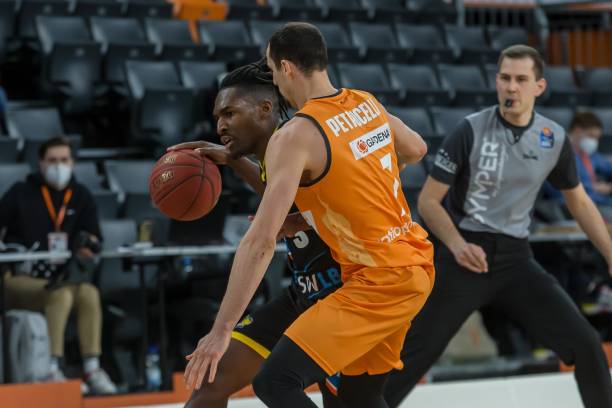 业的蓬勃发 业的蓬勃发